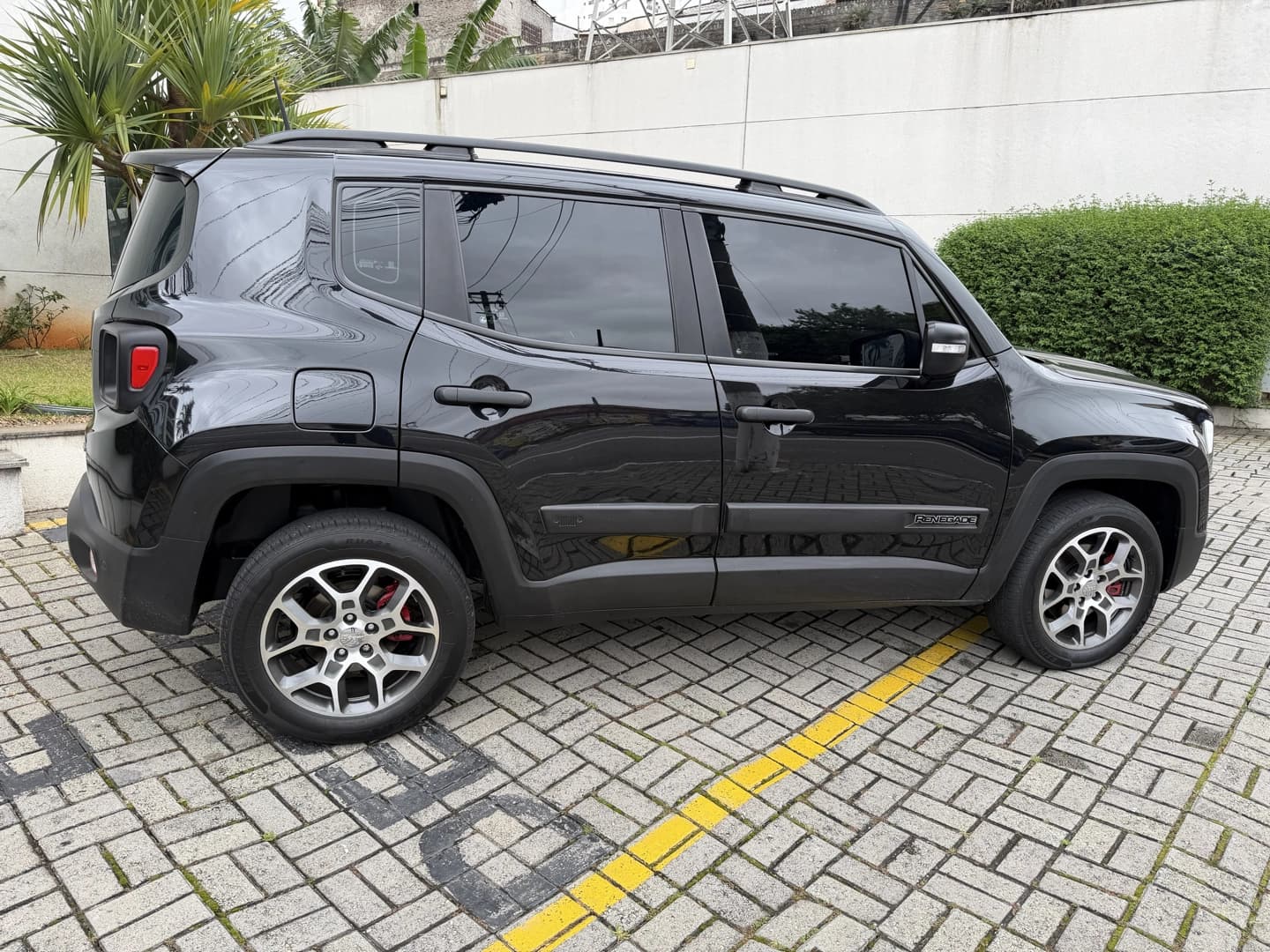 JEEP RENEGADE 2.0 16V TURBO DIESEL SPORT 4P 4X4 AUTOMÁTICO 4
