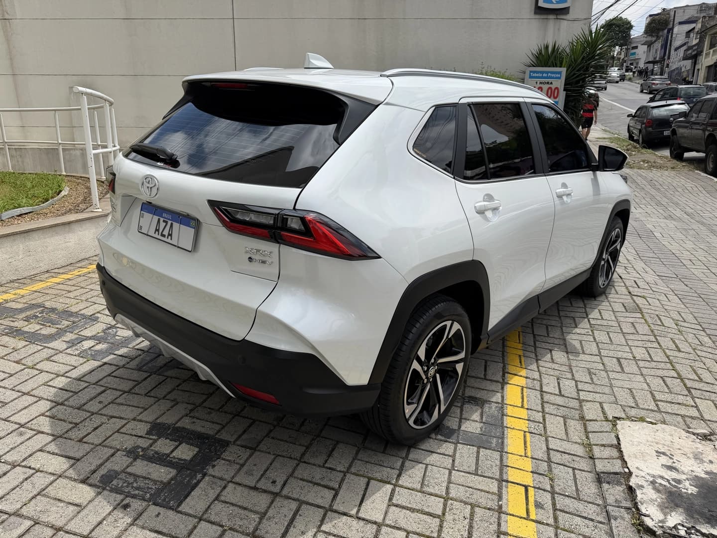 TOYOTA YARIS CROSS 1.5 VVT-I HYBRID FLEX XRX CVT 5