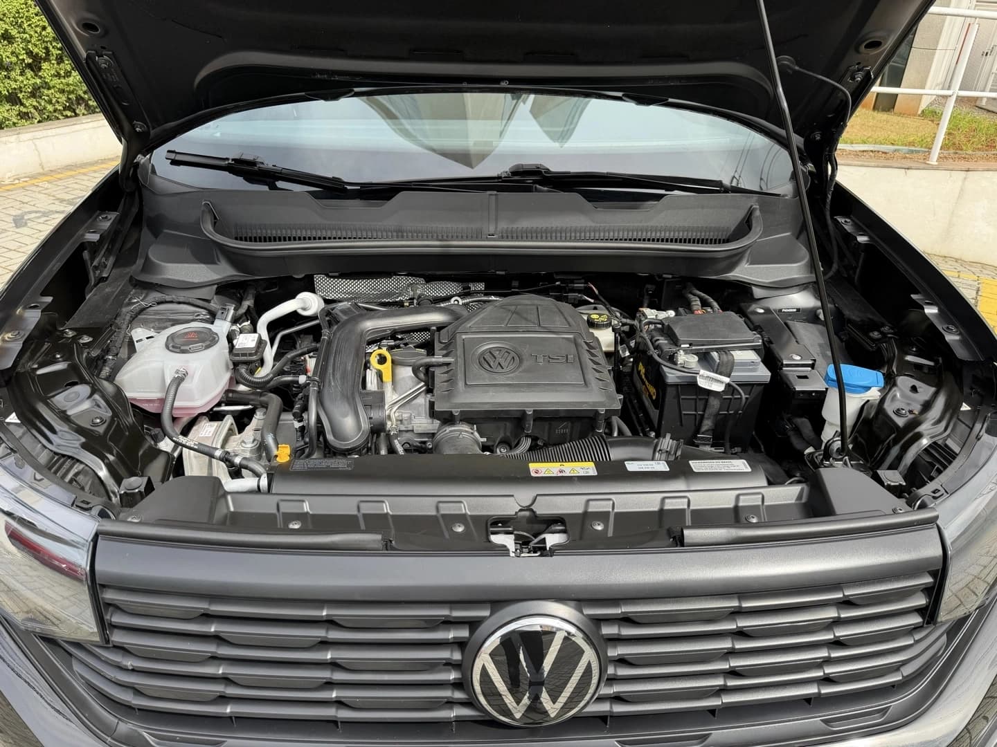 VOLKSWAGEN T-CROSS 1.0 200 TSI TOTAL FLEX AUTOMÁTICO 5