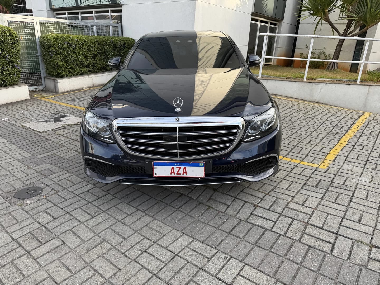 MERCEDES-BENZ E 250 2.0 CGI GASOLINA EXCLUSIVE 9G-TRONIC