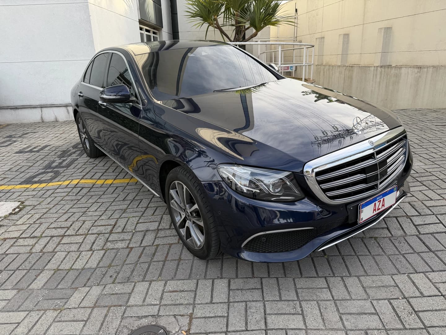 MERCEDES-BENZ E 250 2.0 CGI GASOLINA EXCLUSIVE 9G-TRONIC 3