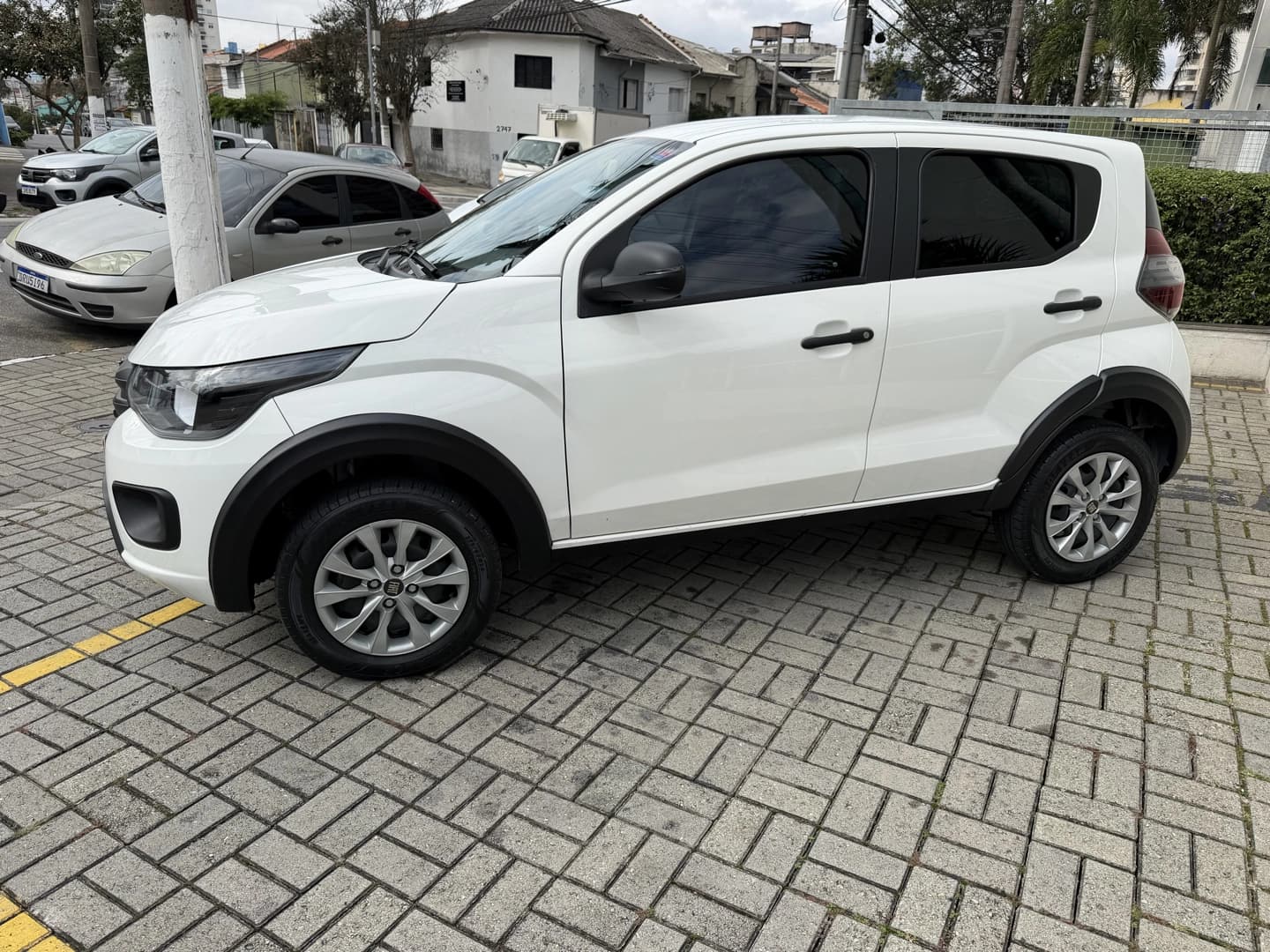 FIAT MOBI 1.0 FIREFLY FLEX LIKE. MANUAL 2
