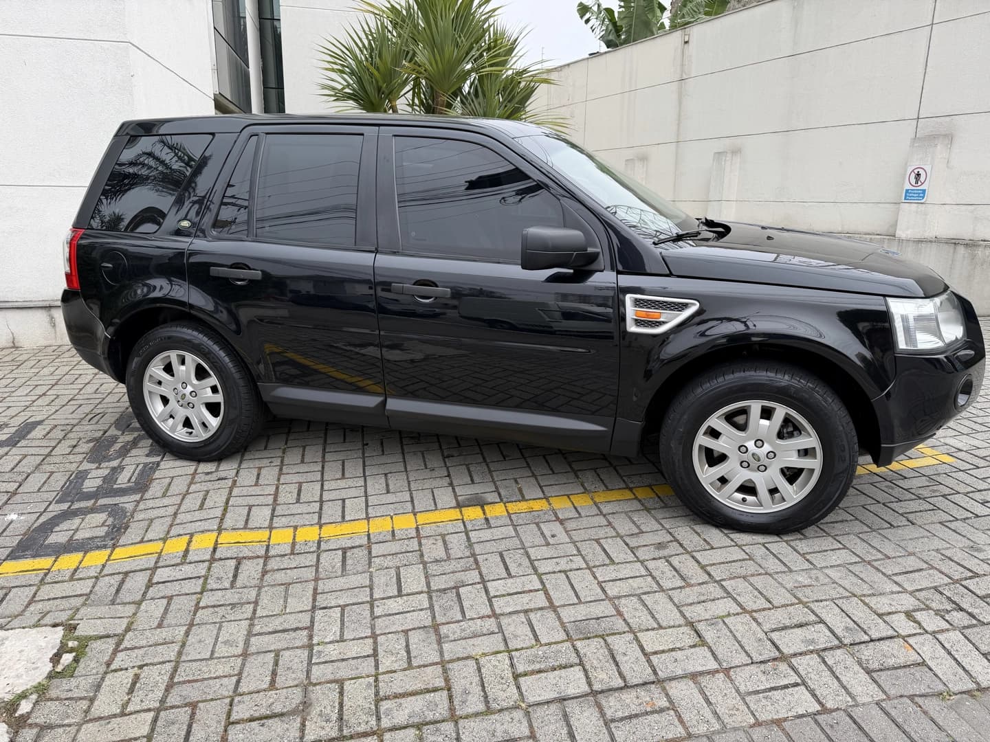 LAND ROVER FREELANDER 3.2 SE 6 CILINDROS 24V GASOLINA 4P AUTOMÁTICO 4