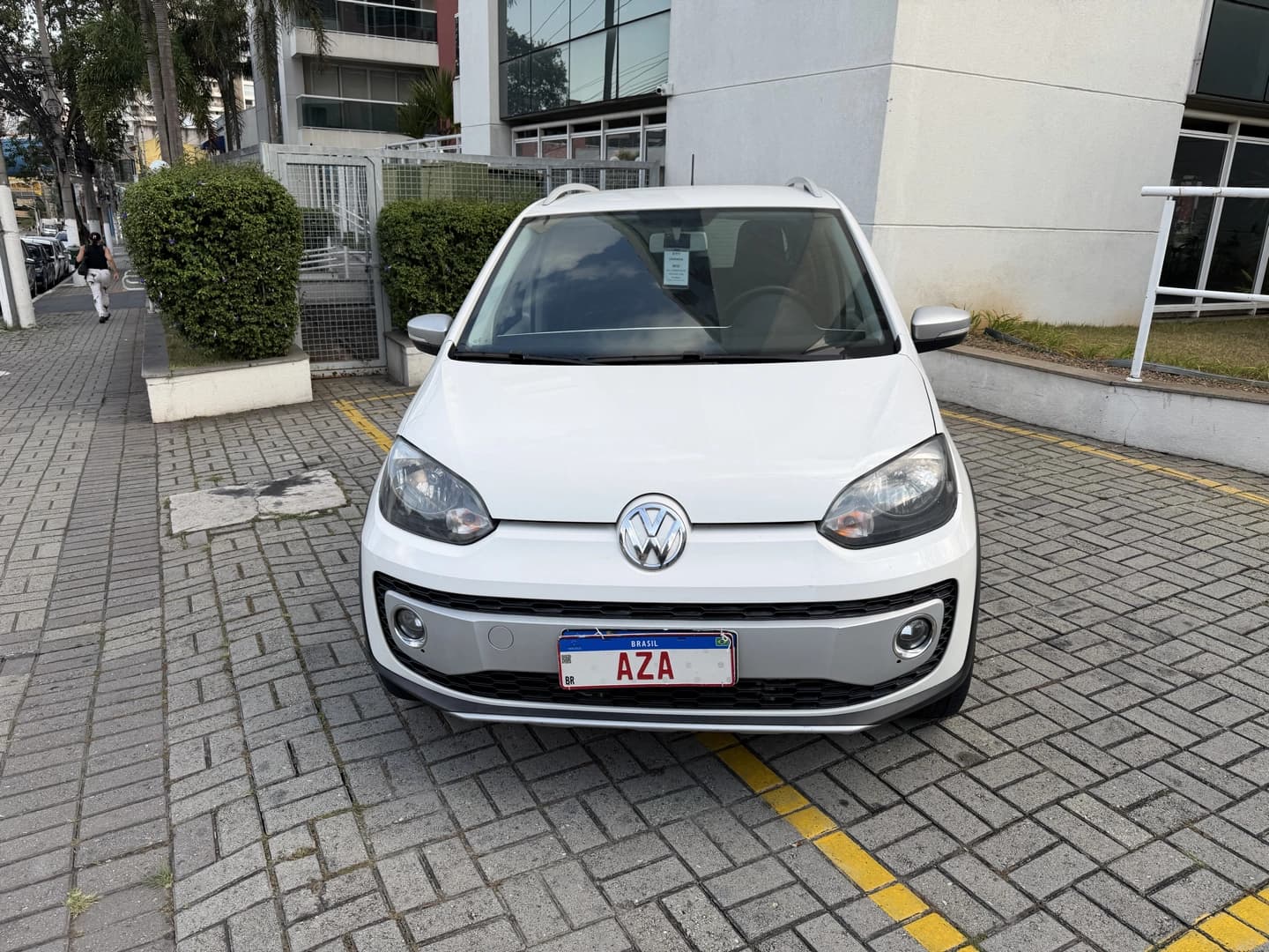 VOLKSWAGEN CROSS UP 1.0 TSI 12V FLEX 4P MANUAL