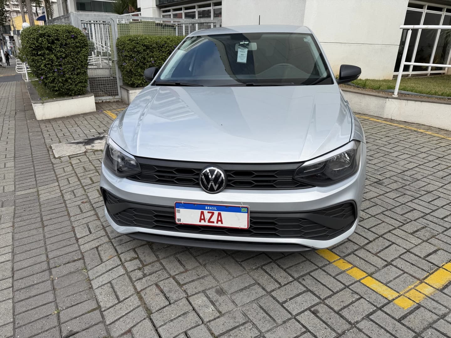 VOLKSWAGEN POLO 1.0 MPI TRACK MANUAL