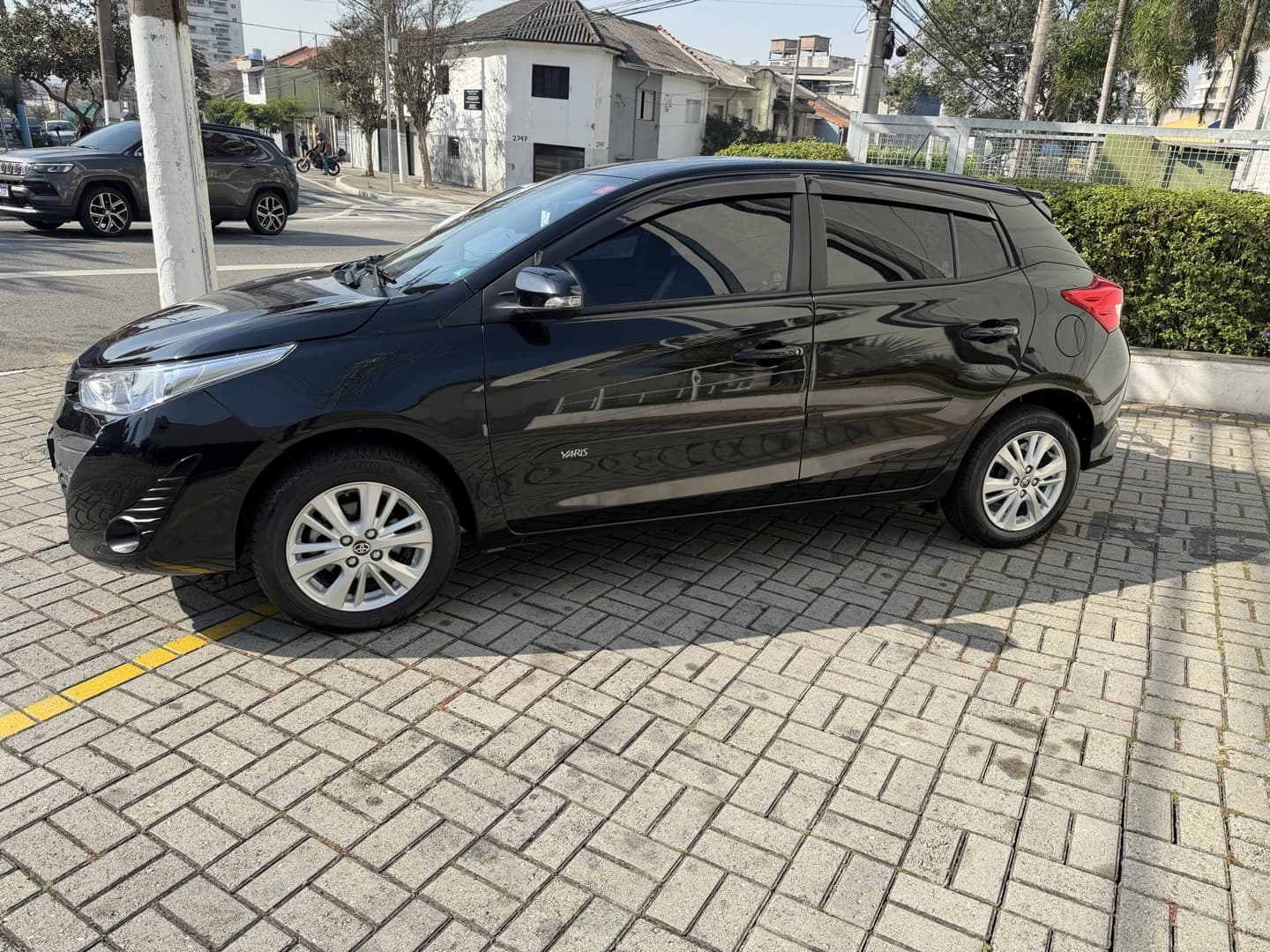 TOYOTA YARIS 1.3 16V FLEX XL PLUS TECH MULTIDRIVE 4