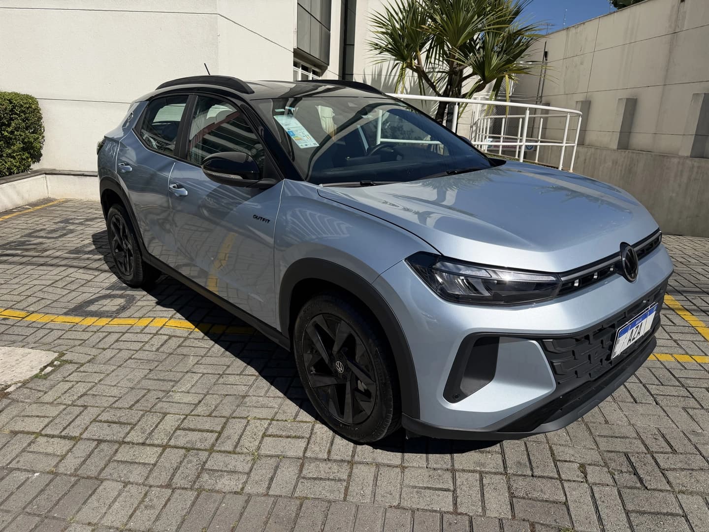 VOLKSWAGEN TERA 1.0 170 TSI HIGH AUTOMÁTICO 3