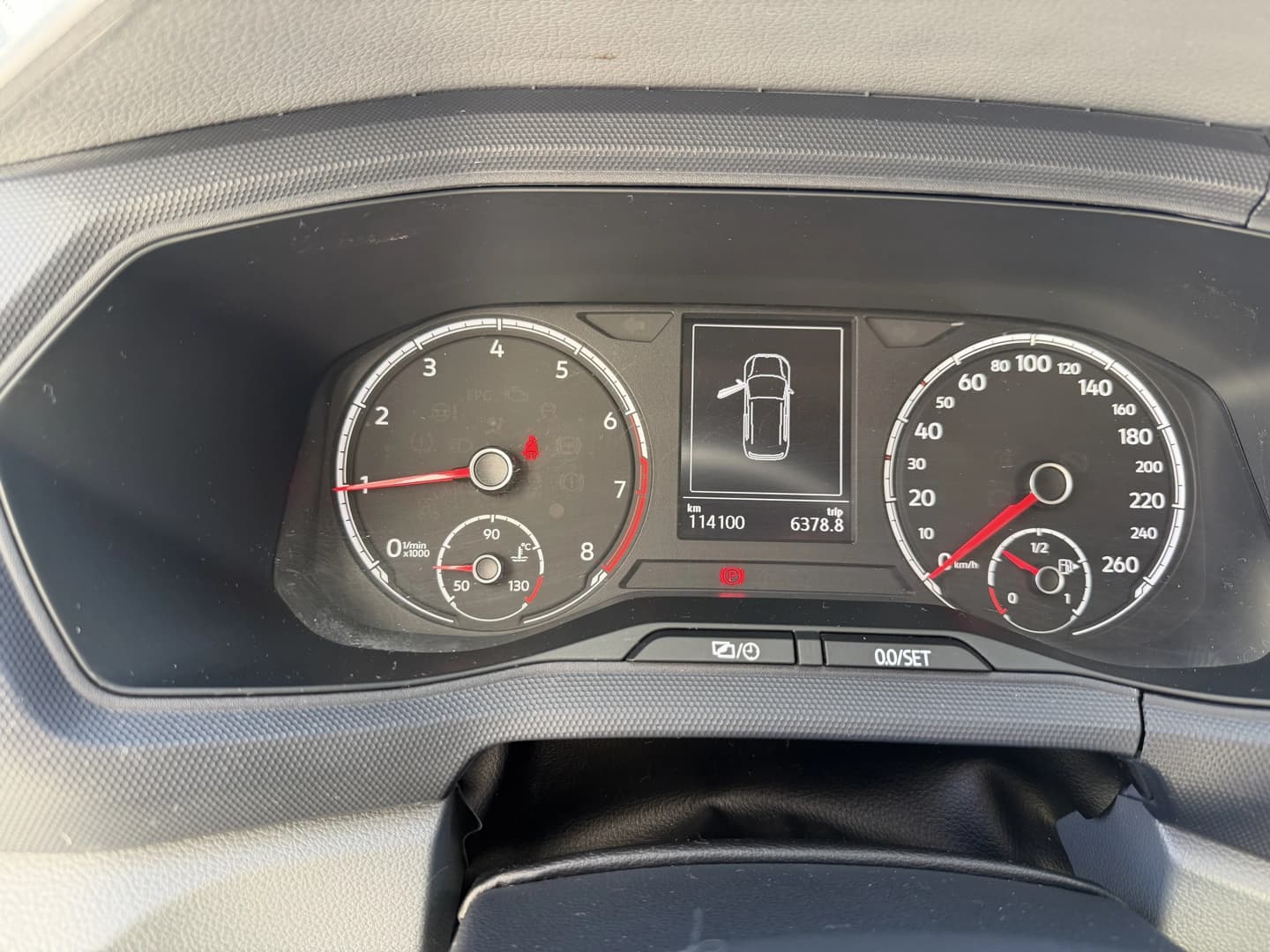 VOLKSWAGEN T-CROSS 1.0 200 TSI TOTAL FLEX SENSE AUTOMÁTICO 4