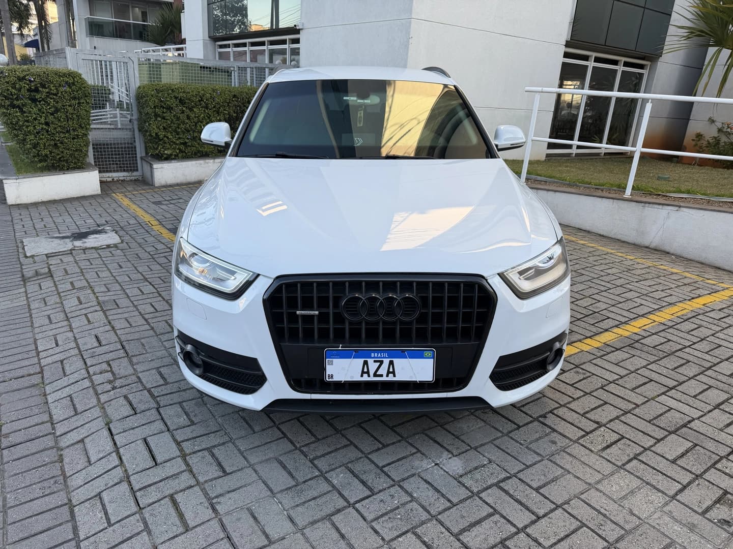 AUDI Q3 2.0 TFSI ATTRACTION QUATTRO 4P GASOLINA S TRONIC