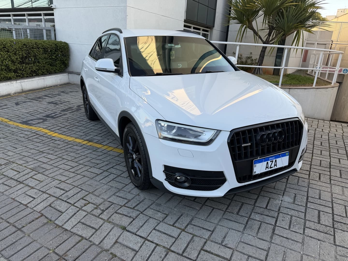AUDI Q3 2.0 TFSI ATTRACTION QUATTRO 4P GASOLINA S TRONIC 2