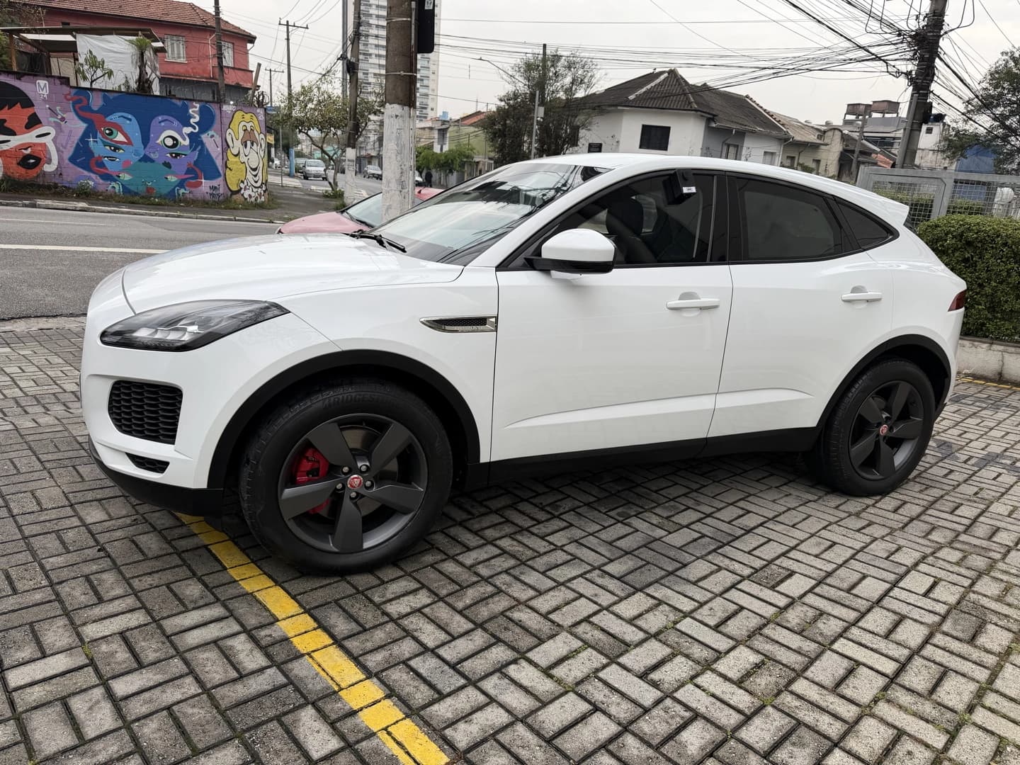JAGUAR E-PACE 2.0 16V P250 FLEX PURE AWD AUTOMÁTICO 4