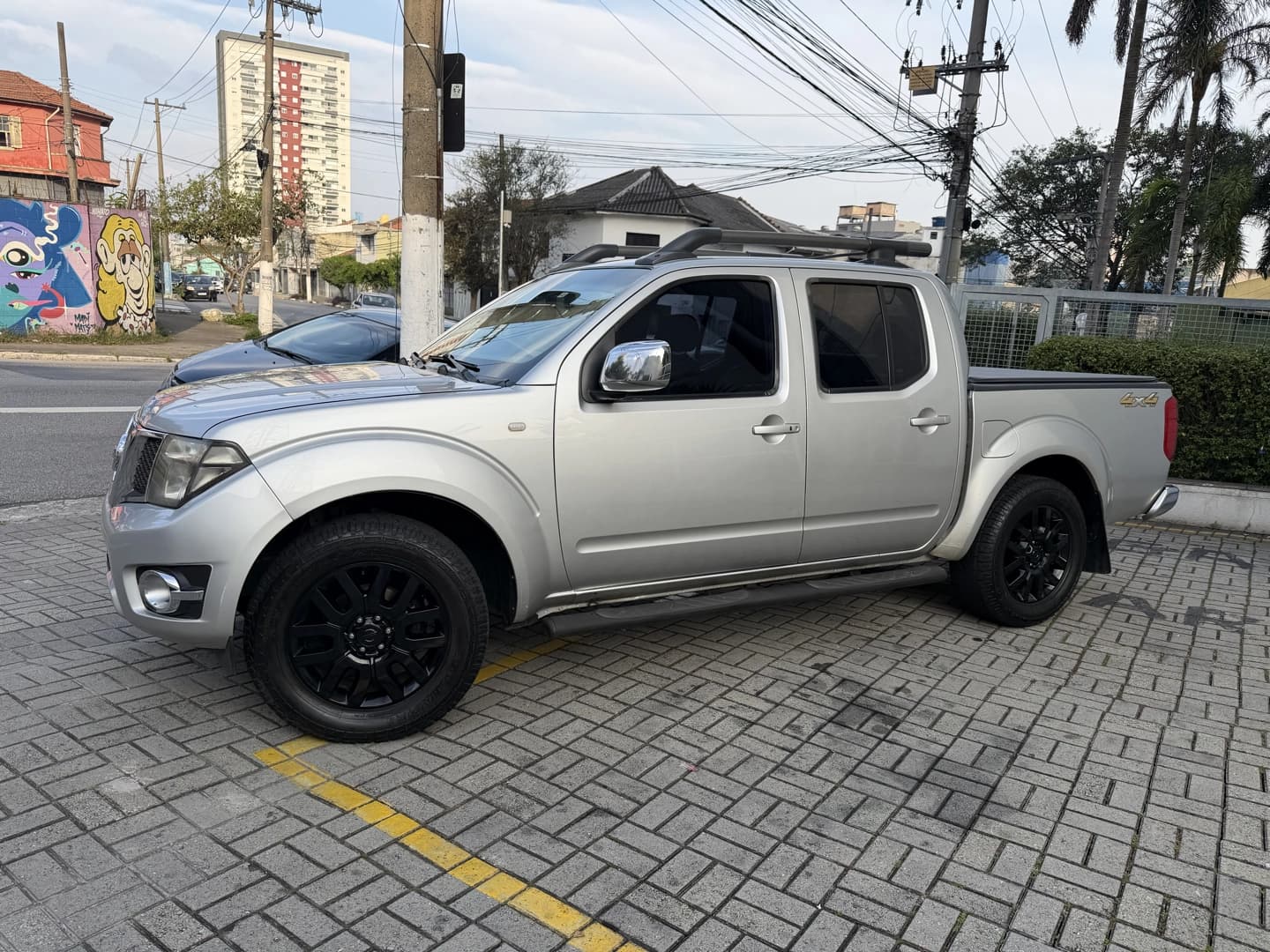 NISSAN FRONTIER 2.5 SL 4X4 CD TURBO ELETRONIC DIESEL 4P AUTOMÁTICO 5
